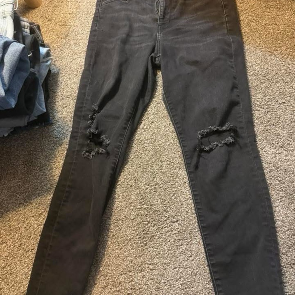 American Eagle Outfitters Charcoal Distressed Skinny Jeans